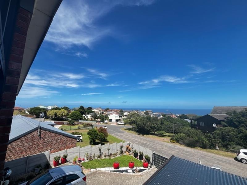 4 Bedroom Property for Sale in Dana Bay Western Cape